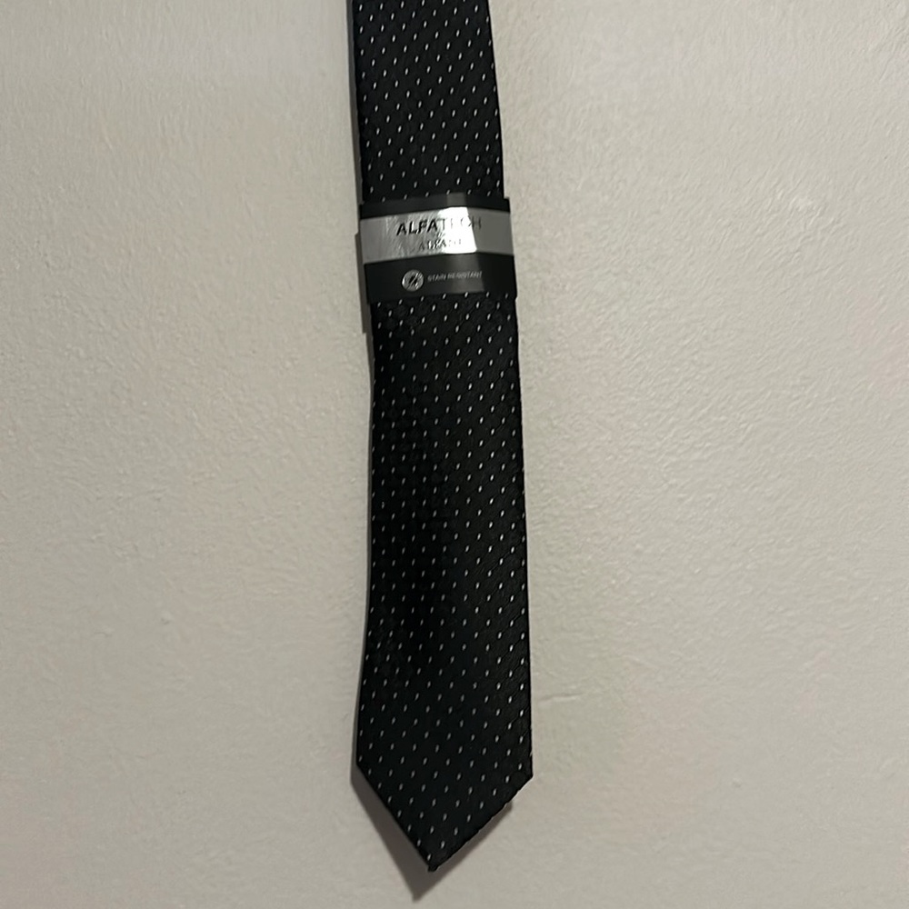 NWT ALFATECH BY ALFANI MORGAN MINI BLACK TIE
